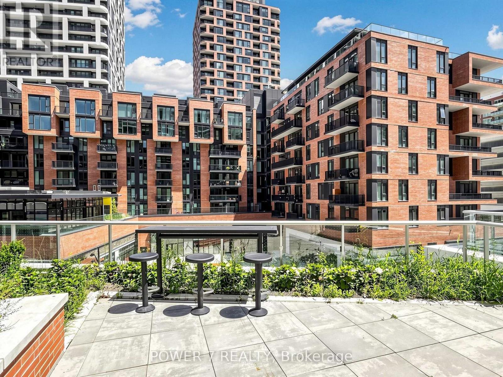 1612 - 292 Verdale Crossing, Markham, ON - Outdoor With Facade