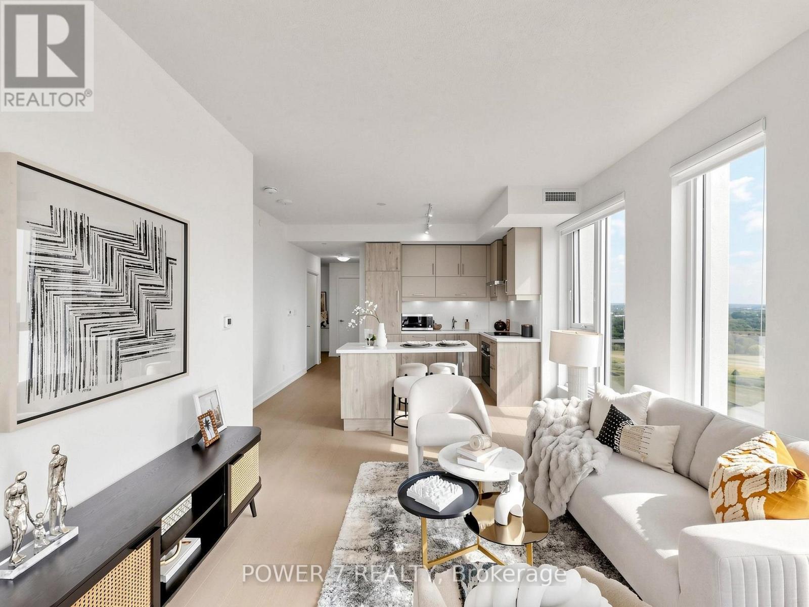 1612 - 292 Verdale Crossing, Markham, ON - Indoor Photo Showing Living Room