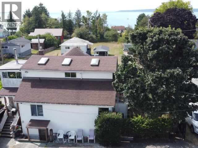 4538 Michigan Ave, Powell River, BC - Outdoor