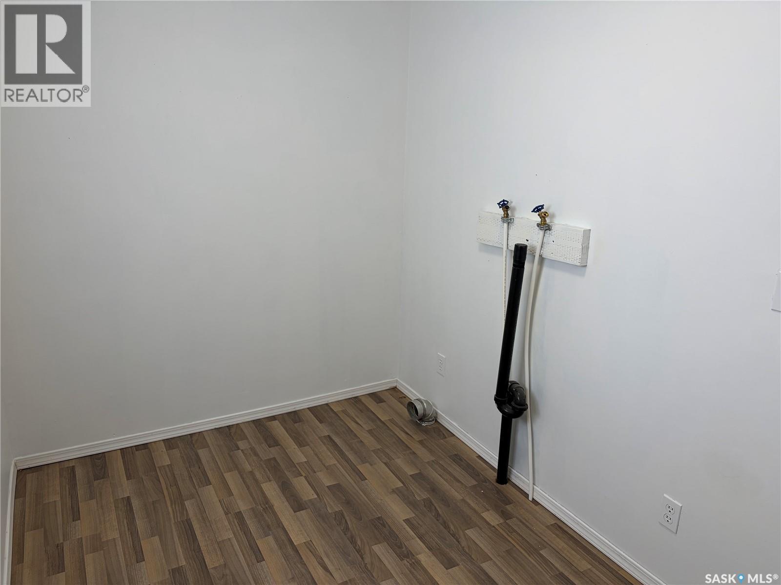 301 1St Avenue Se, Wadena, SK - Indoor Photo Showing Other Room