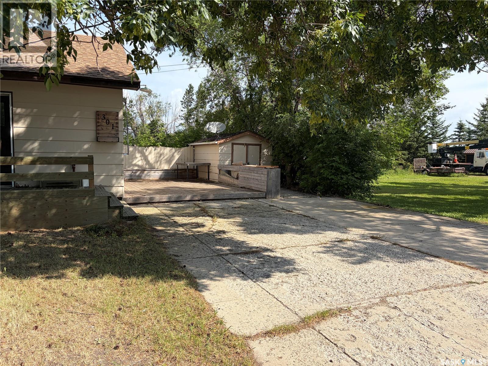 301 1St Avenue Se, Wadena, SK - Outdoor