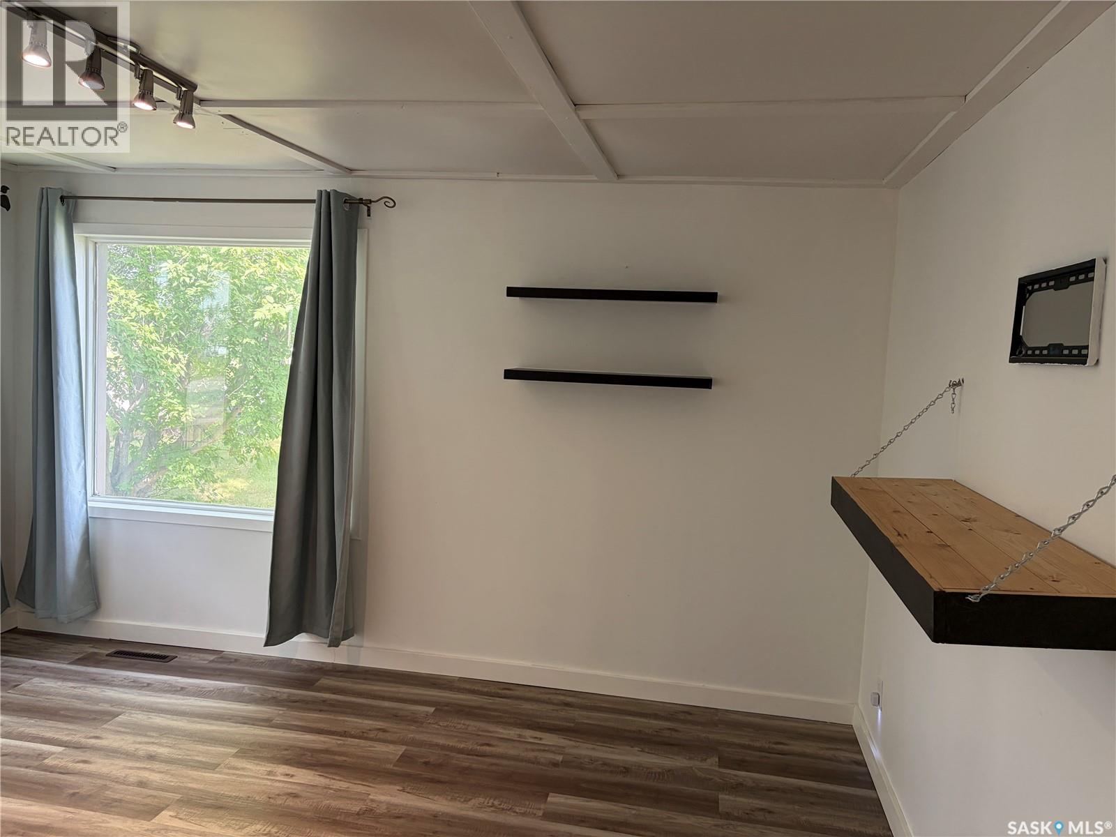 301 1St Avenue Se, Wadena, SK - Indoor Photo Showing Other Room