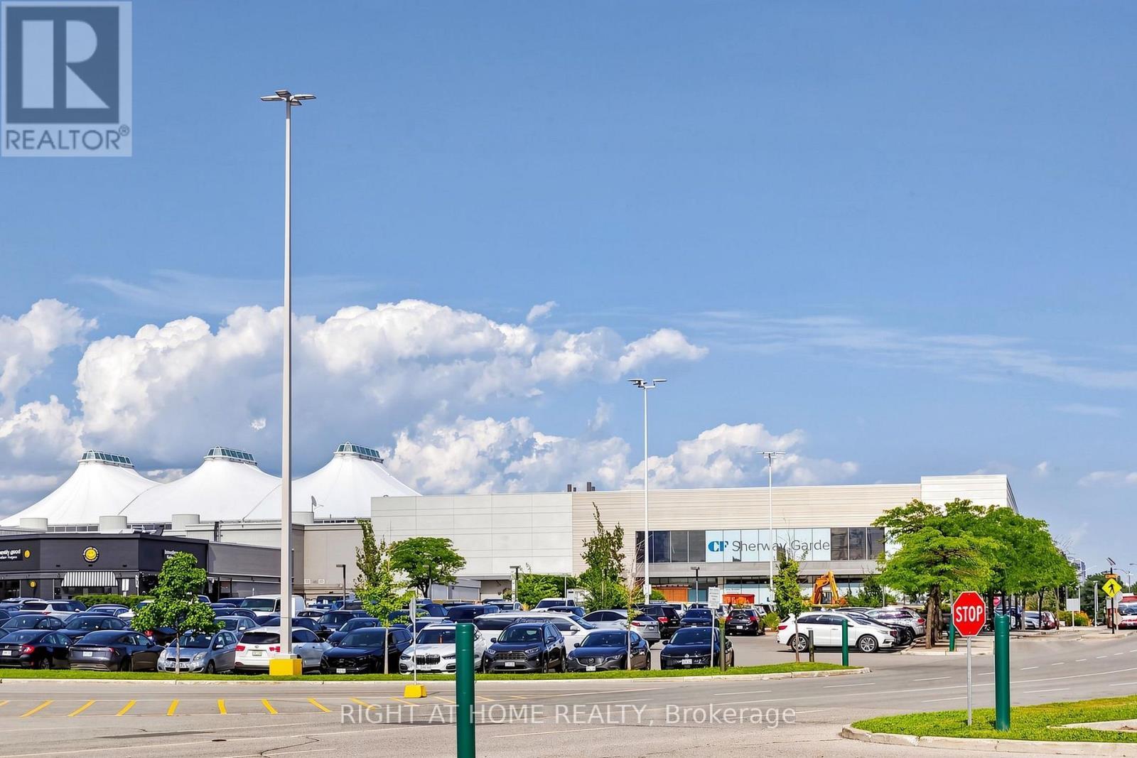 109 - 225 Sherway Gardens Road, Toronto, ON - Outdoor With View