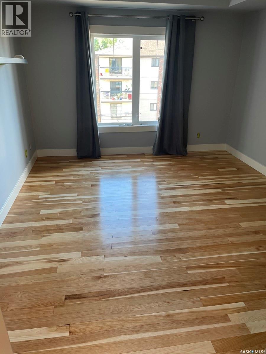 305 721 8Th Street E, Saskatoon, SK - Indoor Photo Showing Other Room