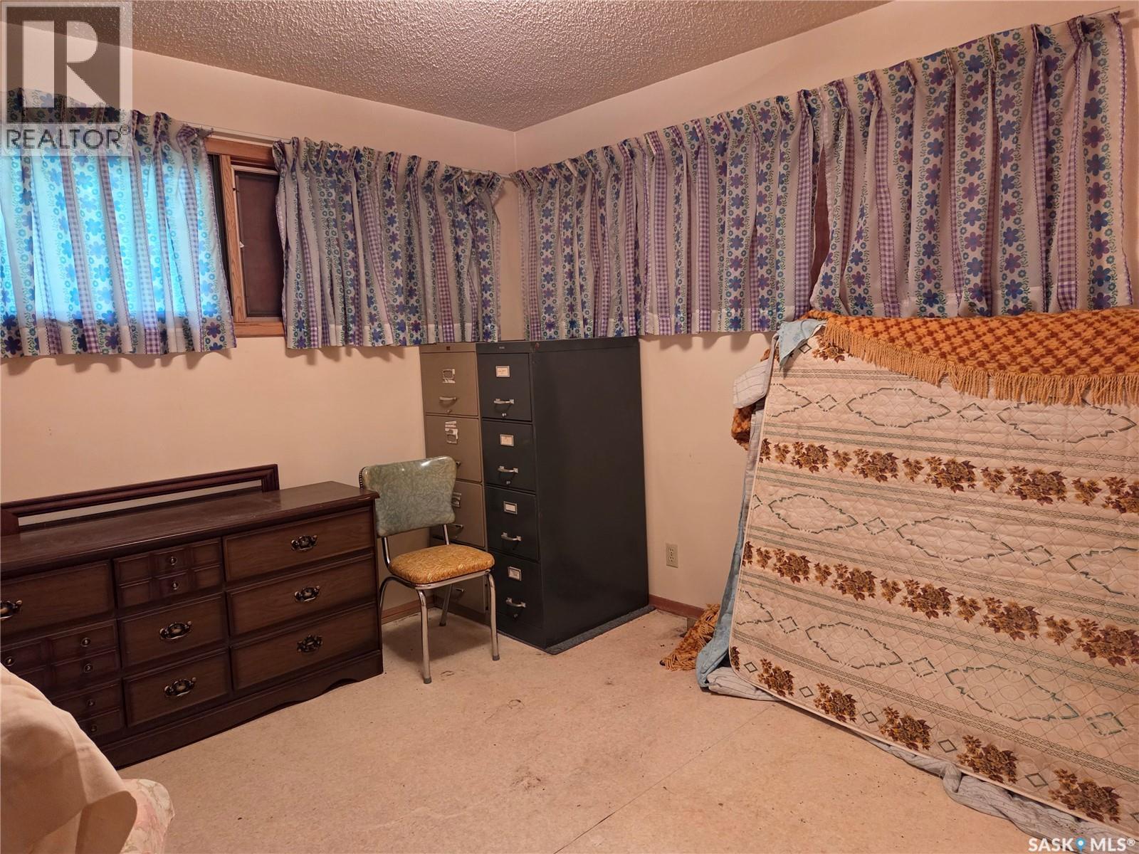 400 Cornwall Street, Regina, SK - Indoor Photo Showing Bedroom