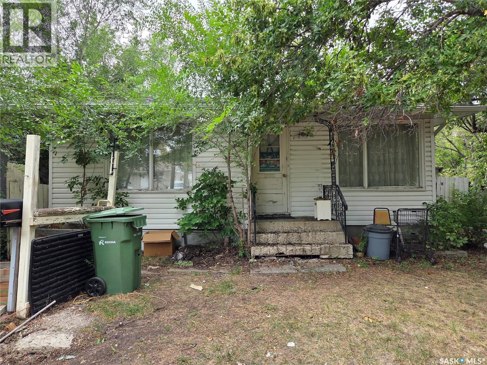 400 Cornwall Street, Regina, SK - Outdoor