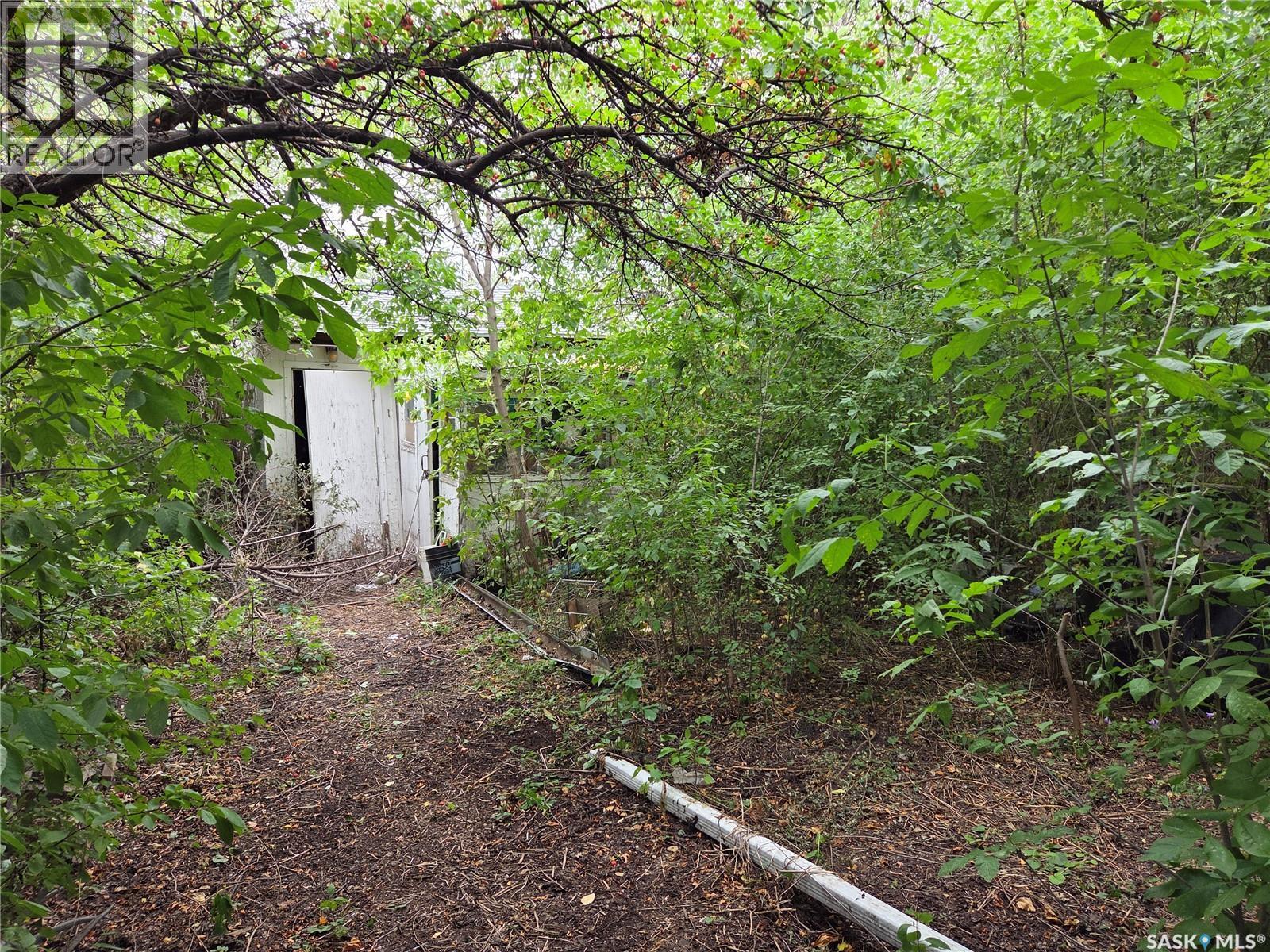 400 Cornwall Street, Regina, SK - Outdoor