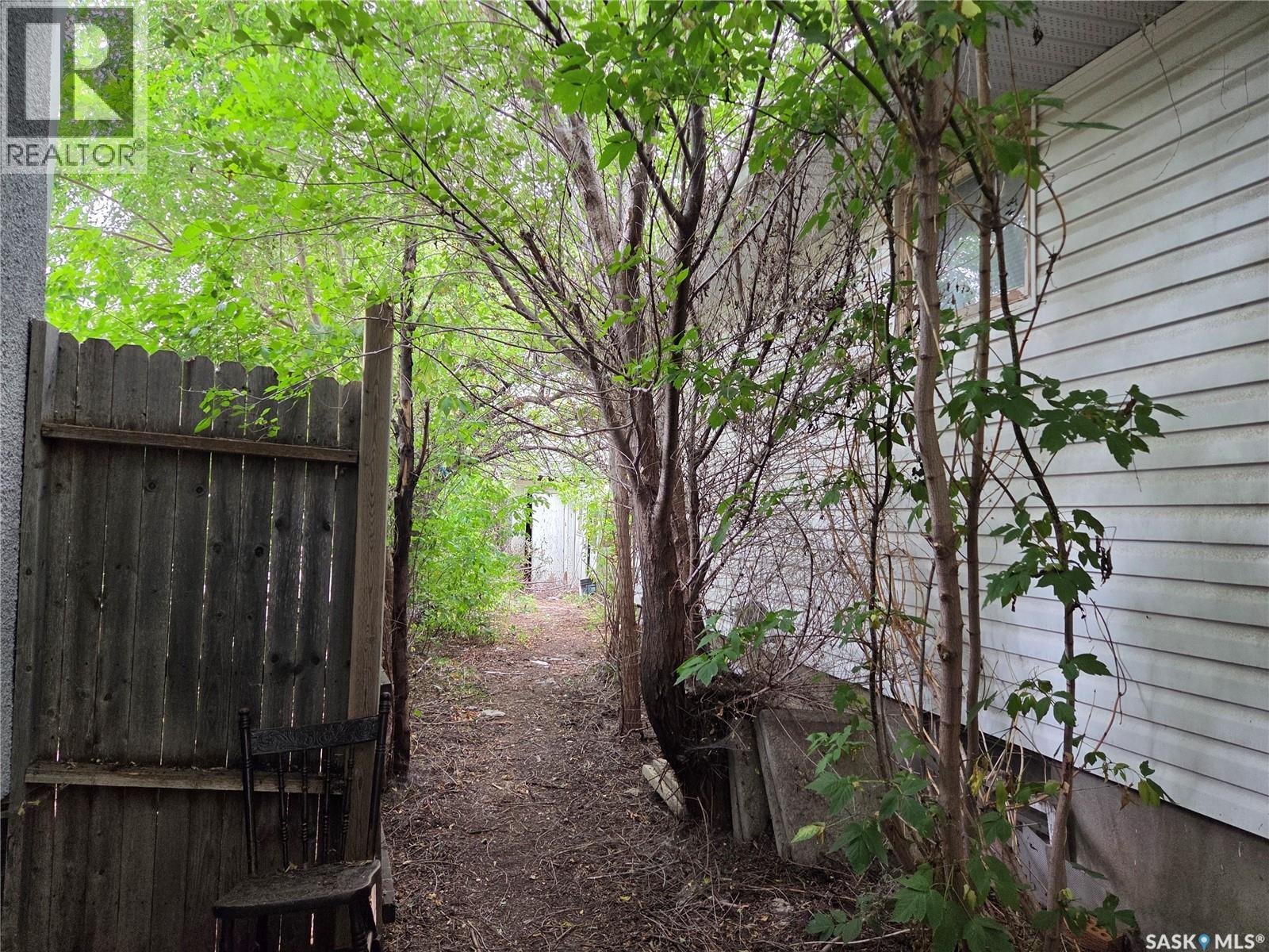 400 Cornwall Street, Regina, SK - Outdoor