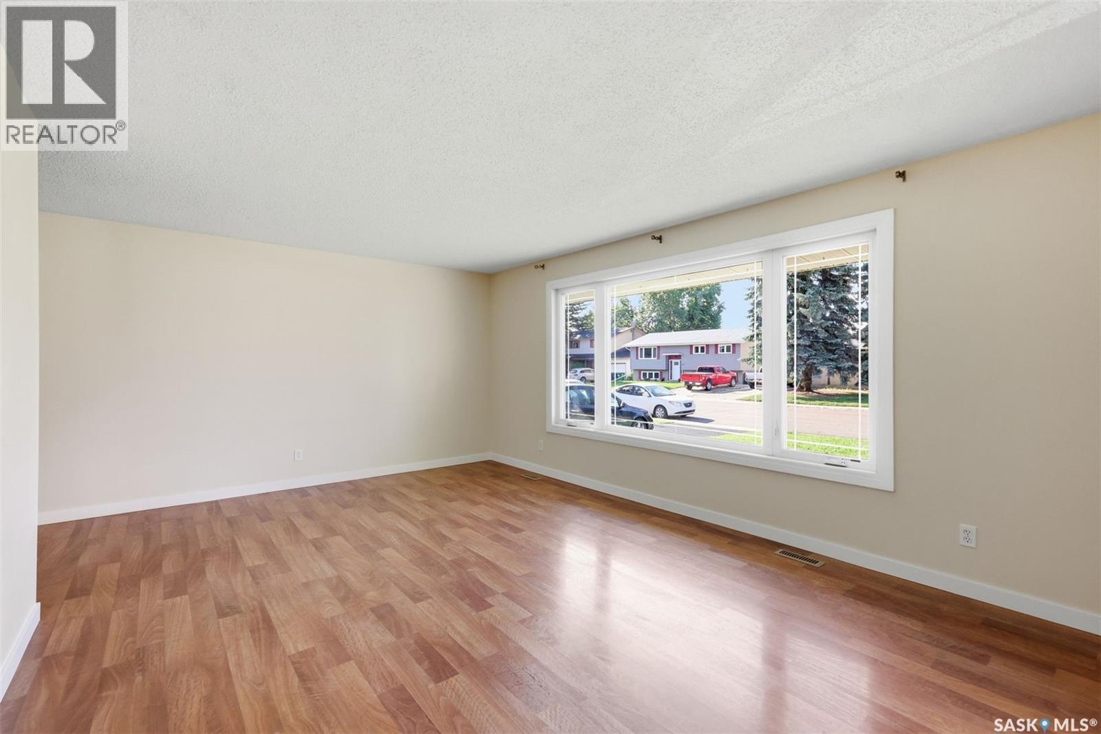 229 Anderson Crescent, Saskatoon, SK - Indoor Photo Showing Other Room
