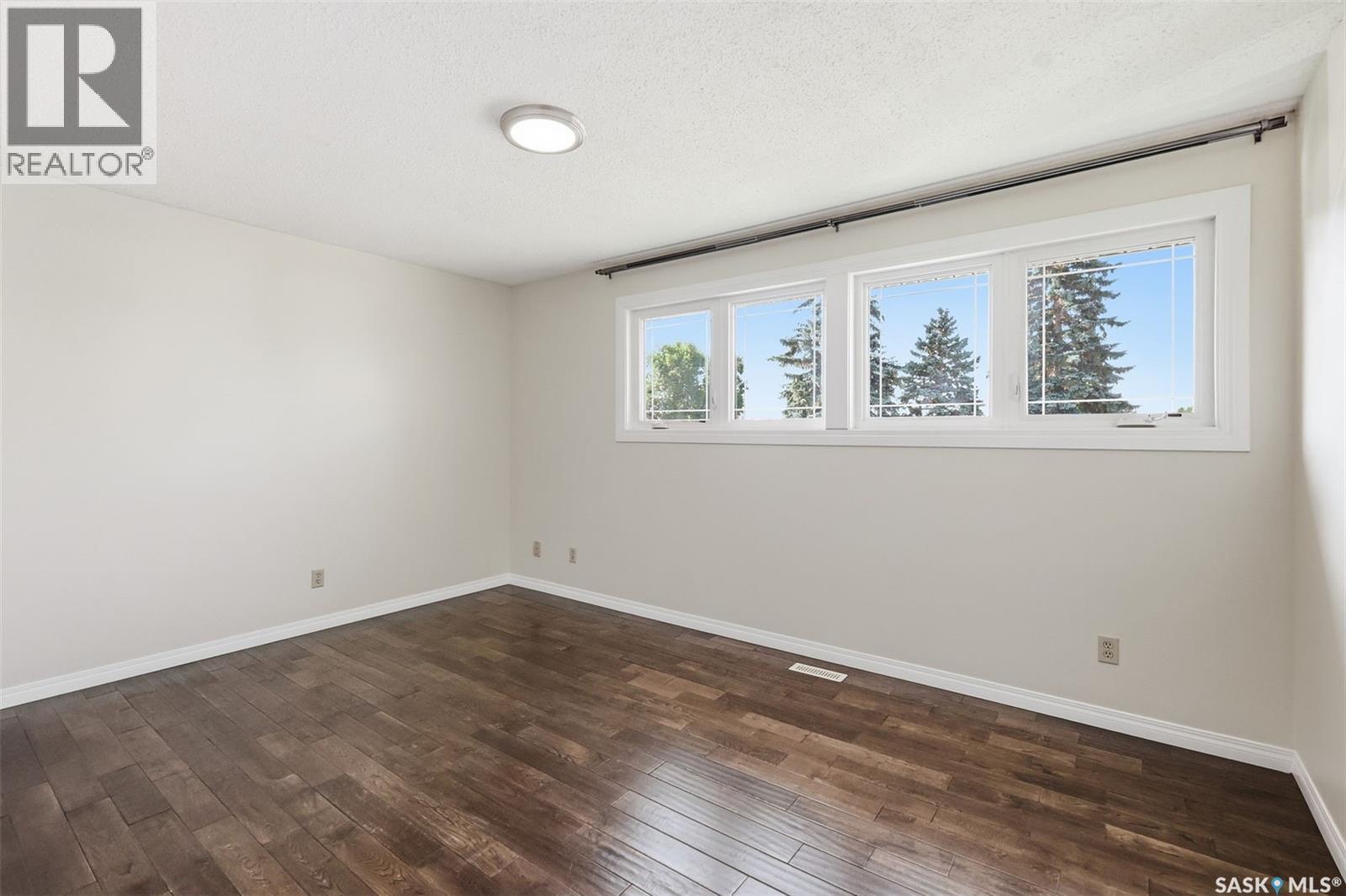 229 Anderson Crescent, Saskatoon, SK - Indoor Photo Showing Other Room