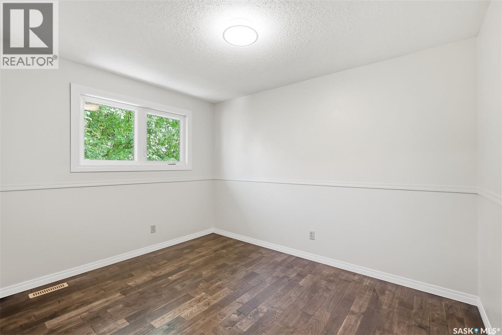 229 Anderson Crescent, Saskatoon, SK - Indoor Photo Showing Other Room