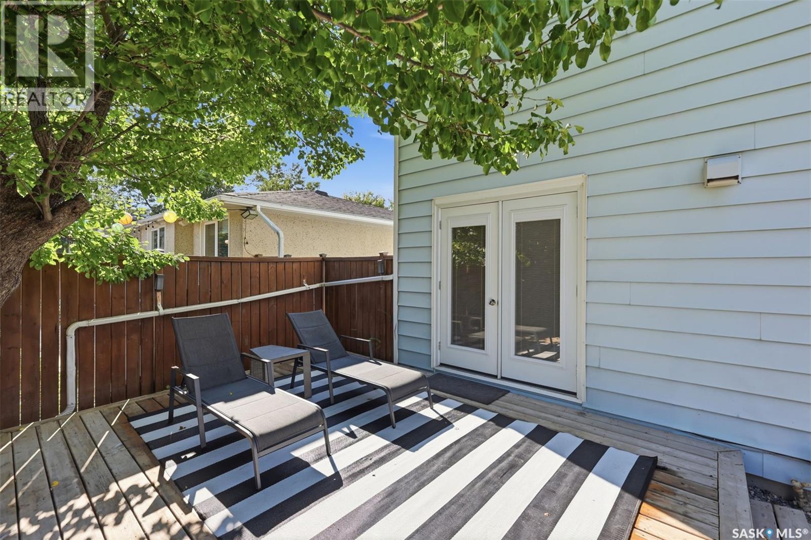 229 Anderson Crescent, Saskatoon, SK - Outdoor With Deck Patio Veranda With Exterior