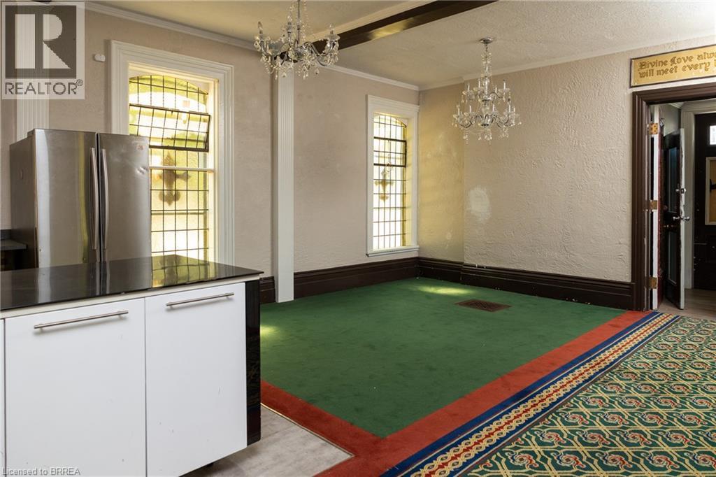 99 West Street, Brantford, ON - Indoor Photo Showing Other Room