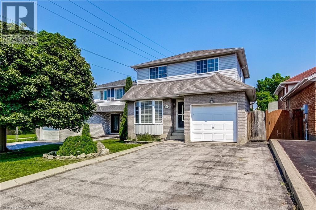357 Acadia Drive, Hamilton, ON - Outdoor With Facade
