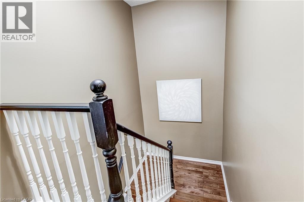 357 Acadia Drive, Hamilton, ON - Indoor Photo Showing Other Room