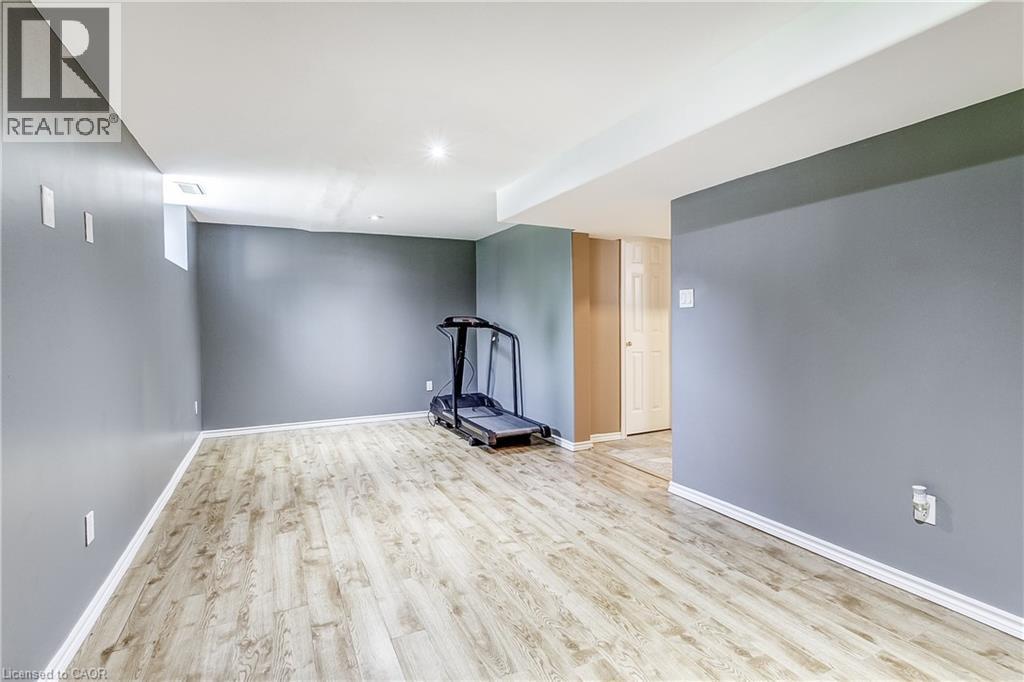 357 Acadia Drive, Hamilton, ON - Indoor