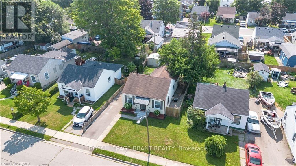 74 Eighth Avenue, Brantford, ON - Outdoor With View