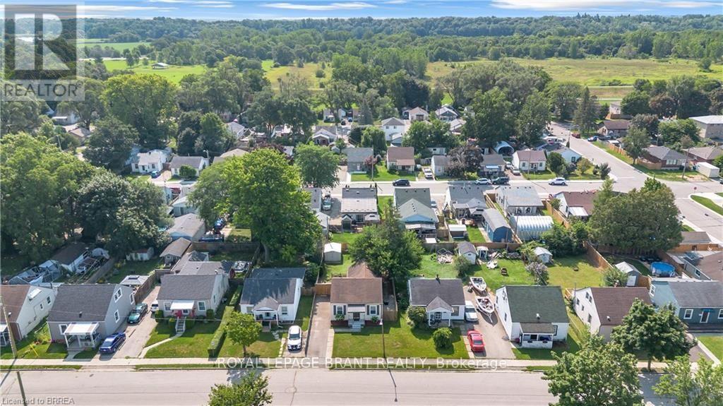 74 Eighth Avenue, Brantford, ON - Outdoor With View