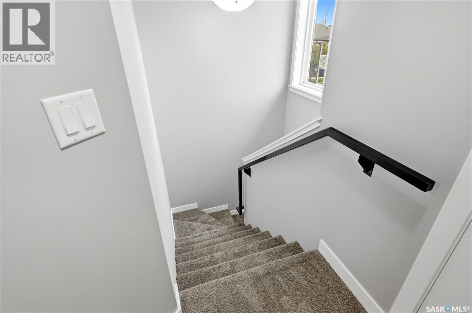 5 3960 7Th Avenue E, Regina, SK - Indoor Photo Showing Other Room