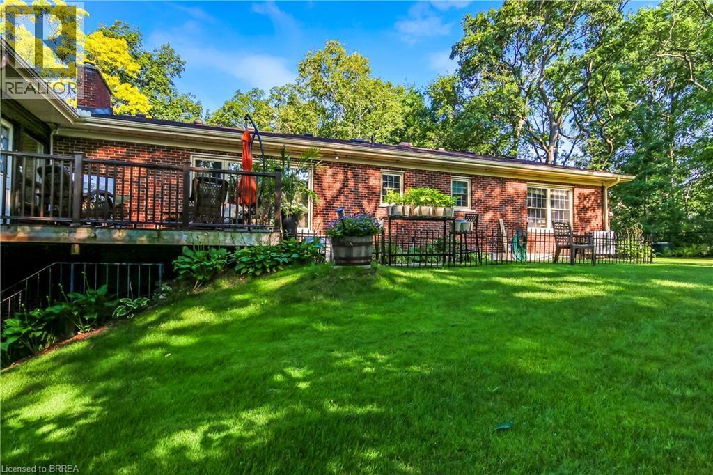 19 Oakley Road, Brantford, ON - Outdoor With Deck Patio Veranda