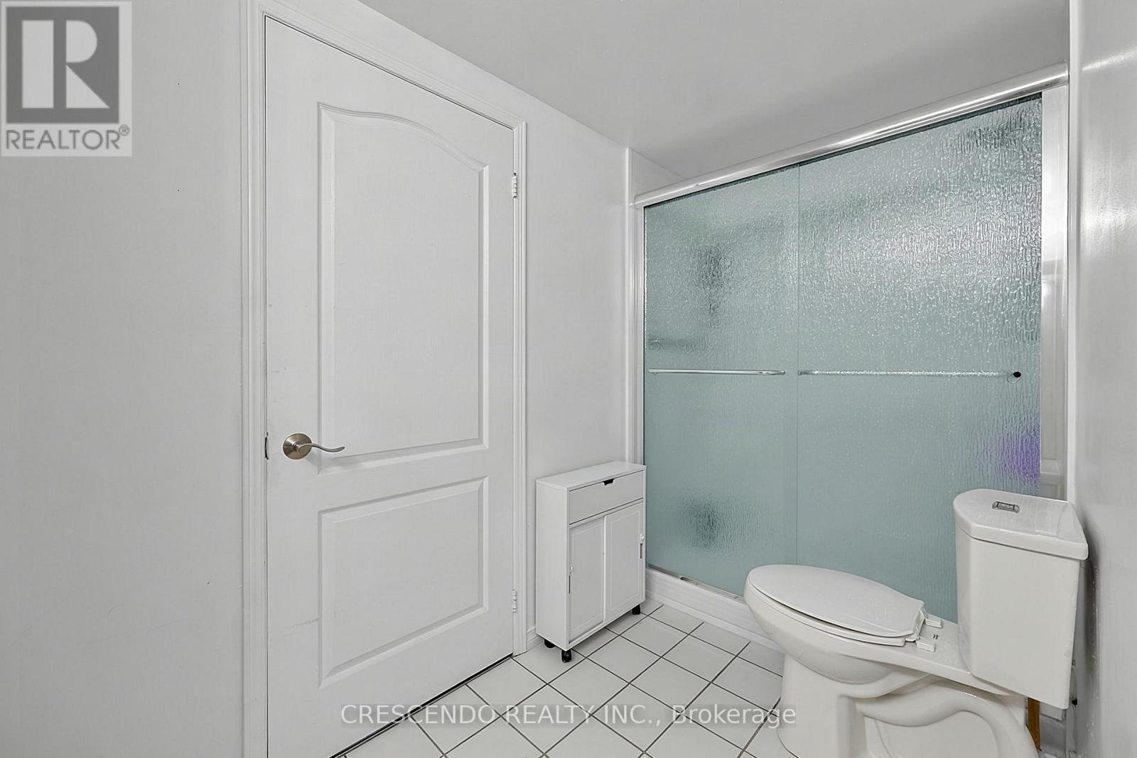 201 - 100 Millside Drive, Milton, ON - Indoor Photo Showing Bathroom