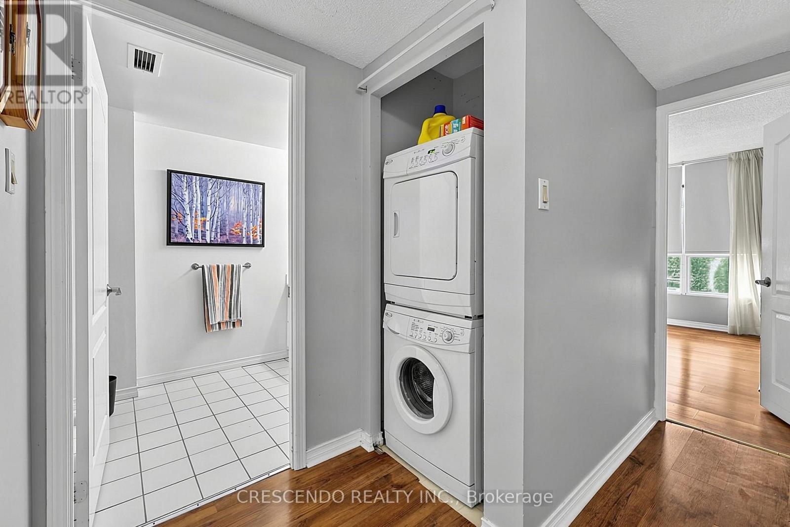 201 - 100 Millside Drive, Milton, ON - Indoor Photo Showing Laundry Room