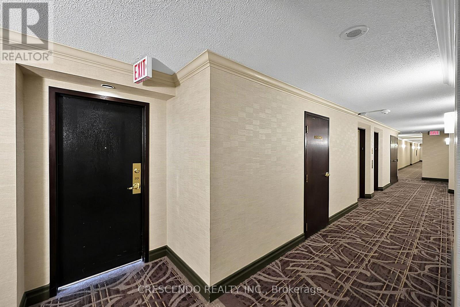 201 - 100 Millside Drive, Milton, ON - Indoor Photo Showing Other Room