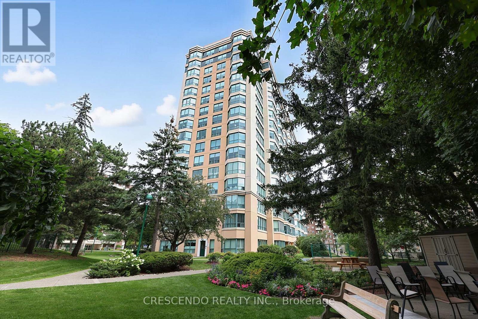 201 - 100 Millside Drive, Milton, ON - Outdoor With Facade