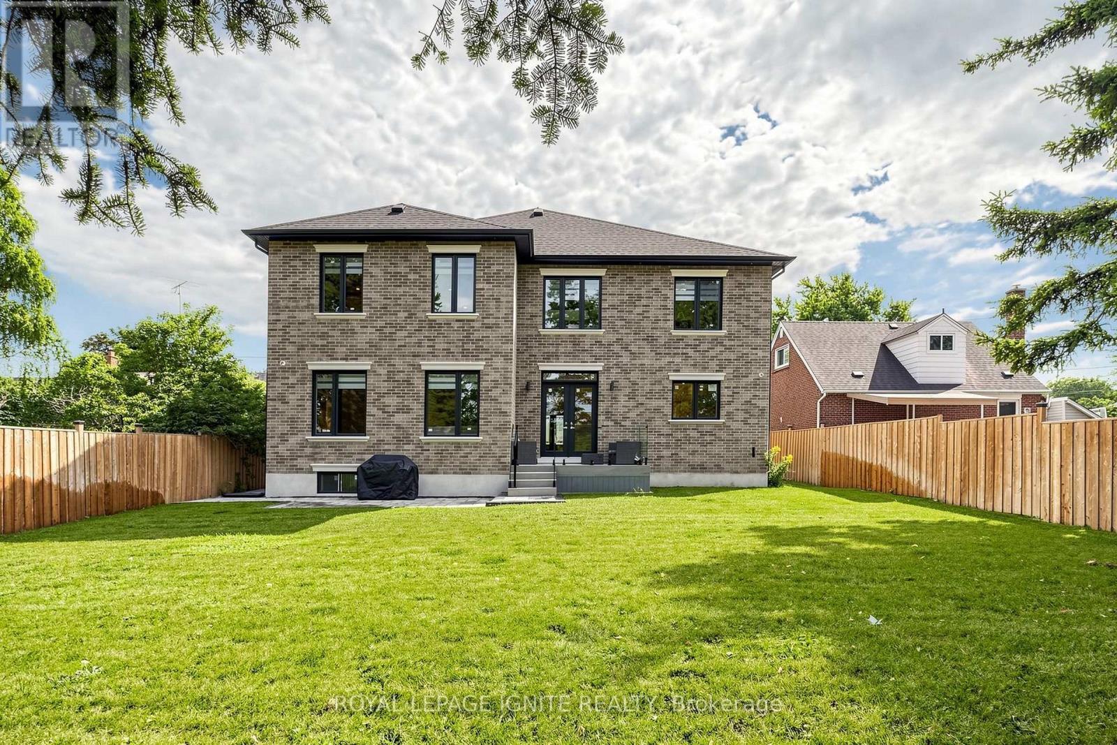 26 Devondale Avenue, Toronto, ON - Outdoor