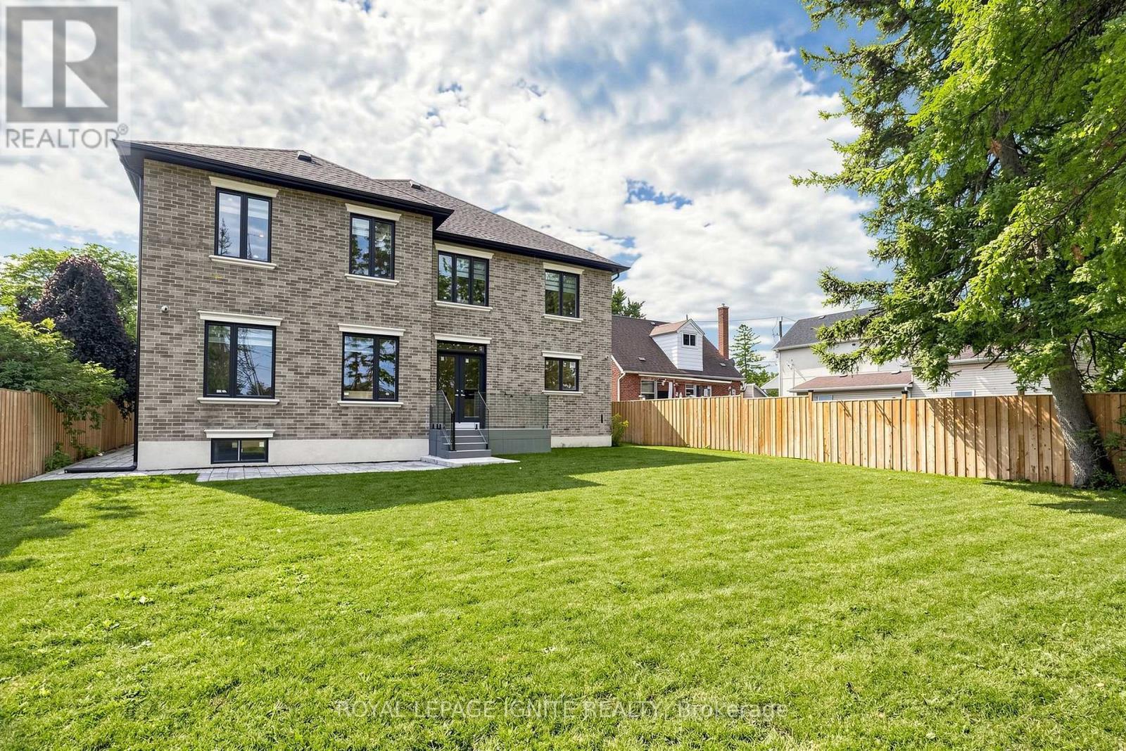 26 Devondale Avenue, Toronto, ON - Outdoor