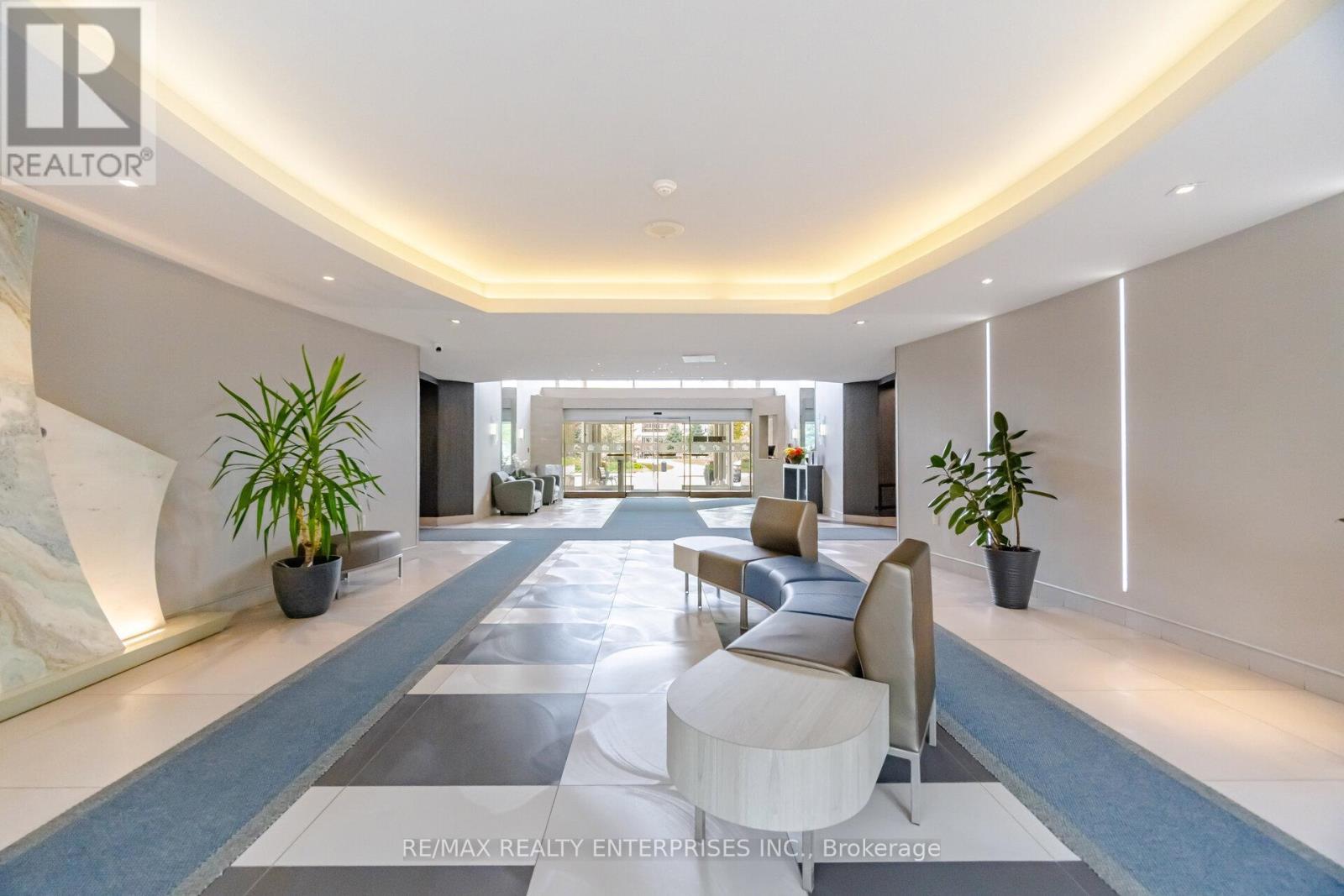 607 - 2261 Lake Shore Boulevard W, Toronto, ON - Indoor Photo Showing Other Room