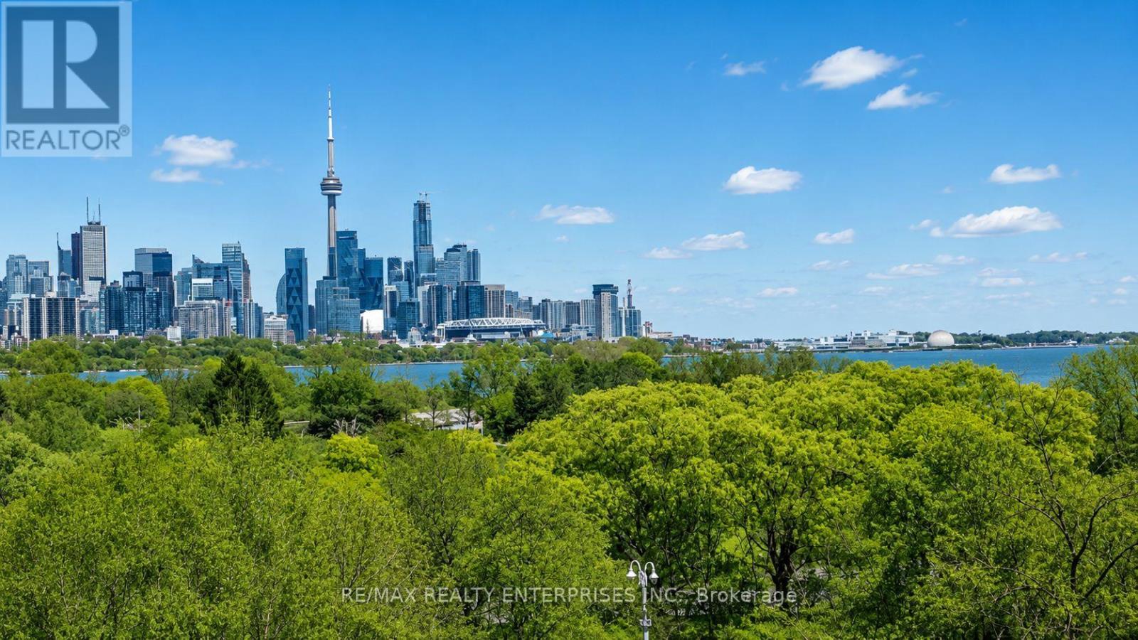 Touched up view from unit - 607 - 2261 Lake Shore Boulevard W, Toronto, ON - Outdoor With Body Of Water With View