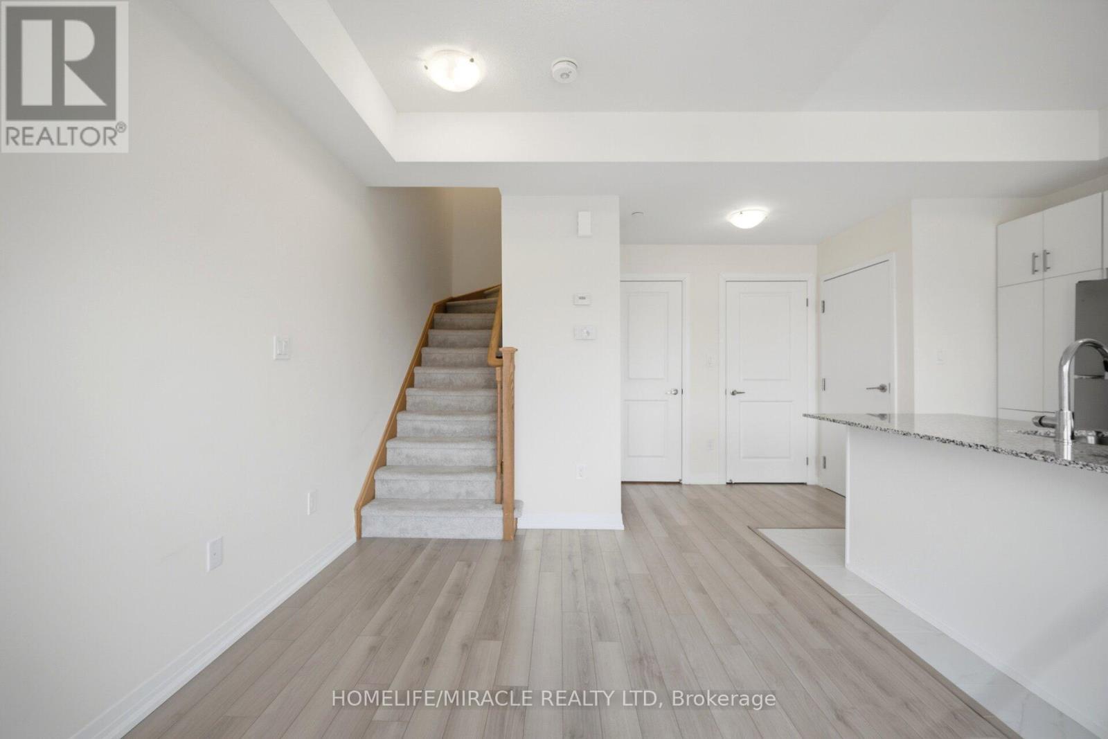 20 - 30 Liben Way, Toronto, ON - Indoor