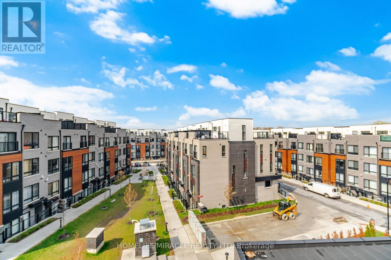 20 - 30 Liben Way, Toronto, ON - Outdoor With View