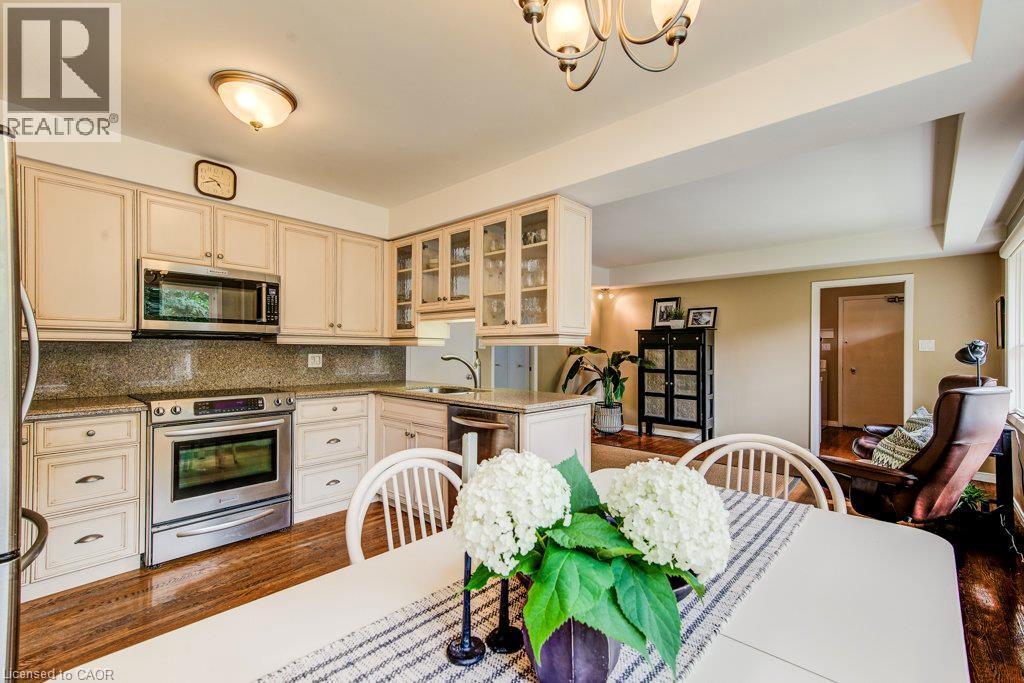 Kitchen - 97 Somerset Crescent, Waterloo, ON - Indoor
