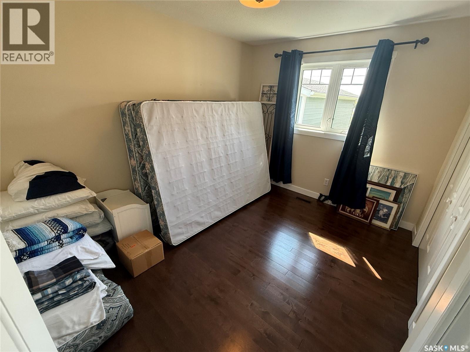 705 Northridge Court, Shellbrook, SK - Indoor Photo Showing Bedroom