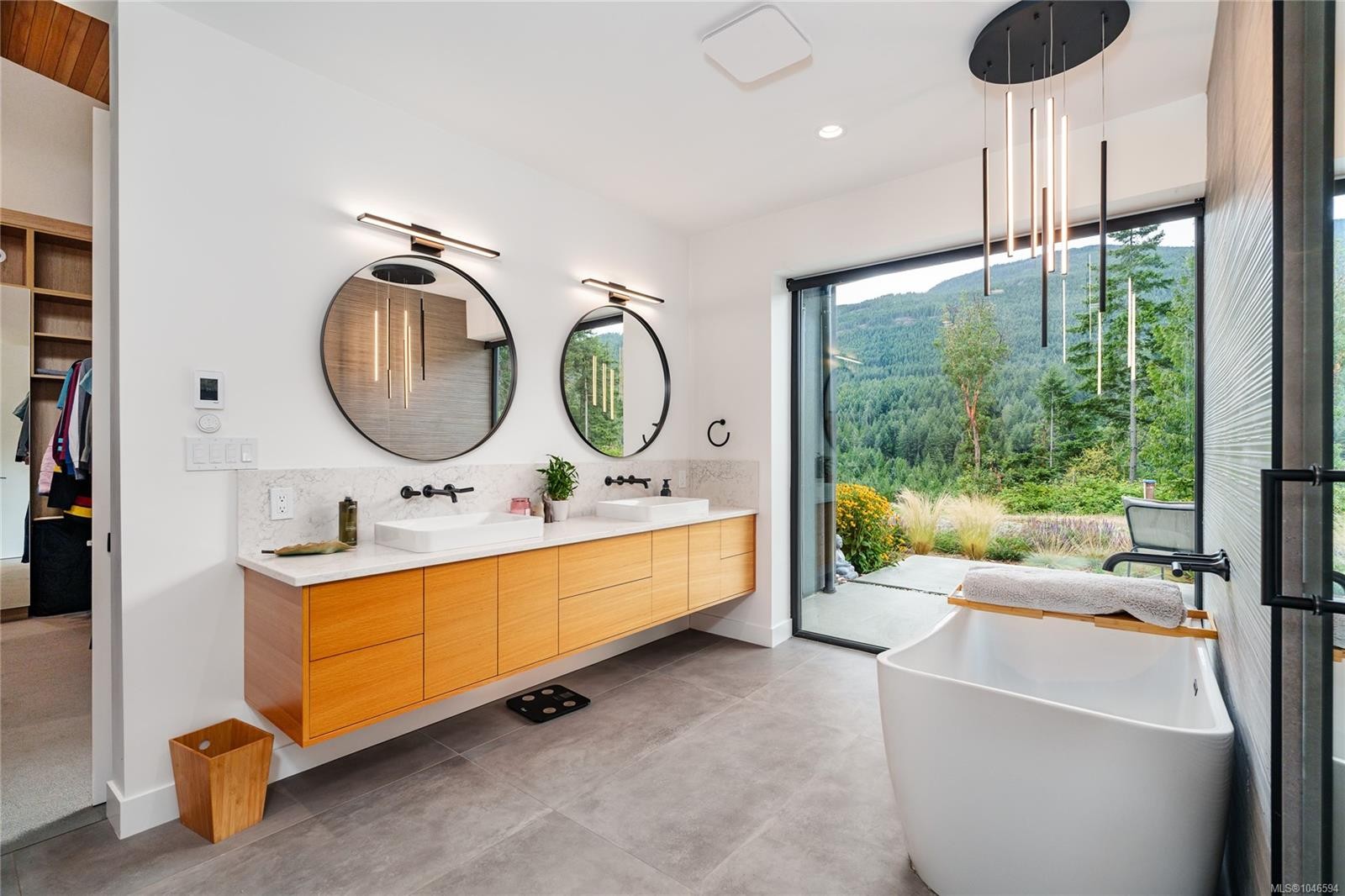 3300 Ferguson Rd, Nanaimo, BC