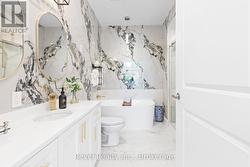 Ensuite Soaker Tub - 