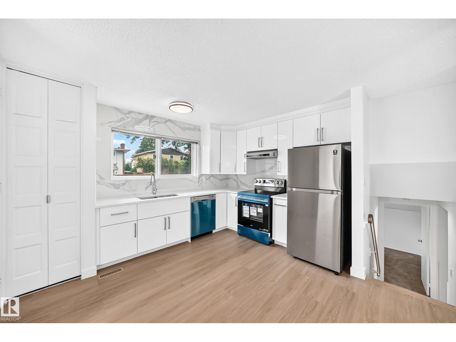 3311 114 St Nw, Edmonton, AB