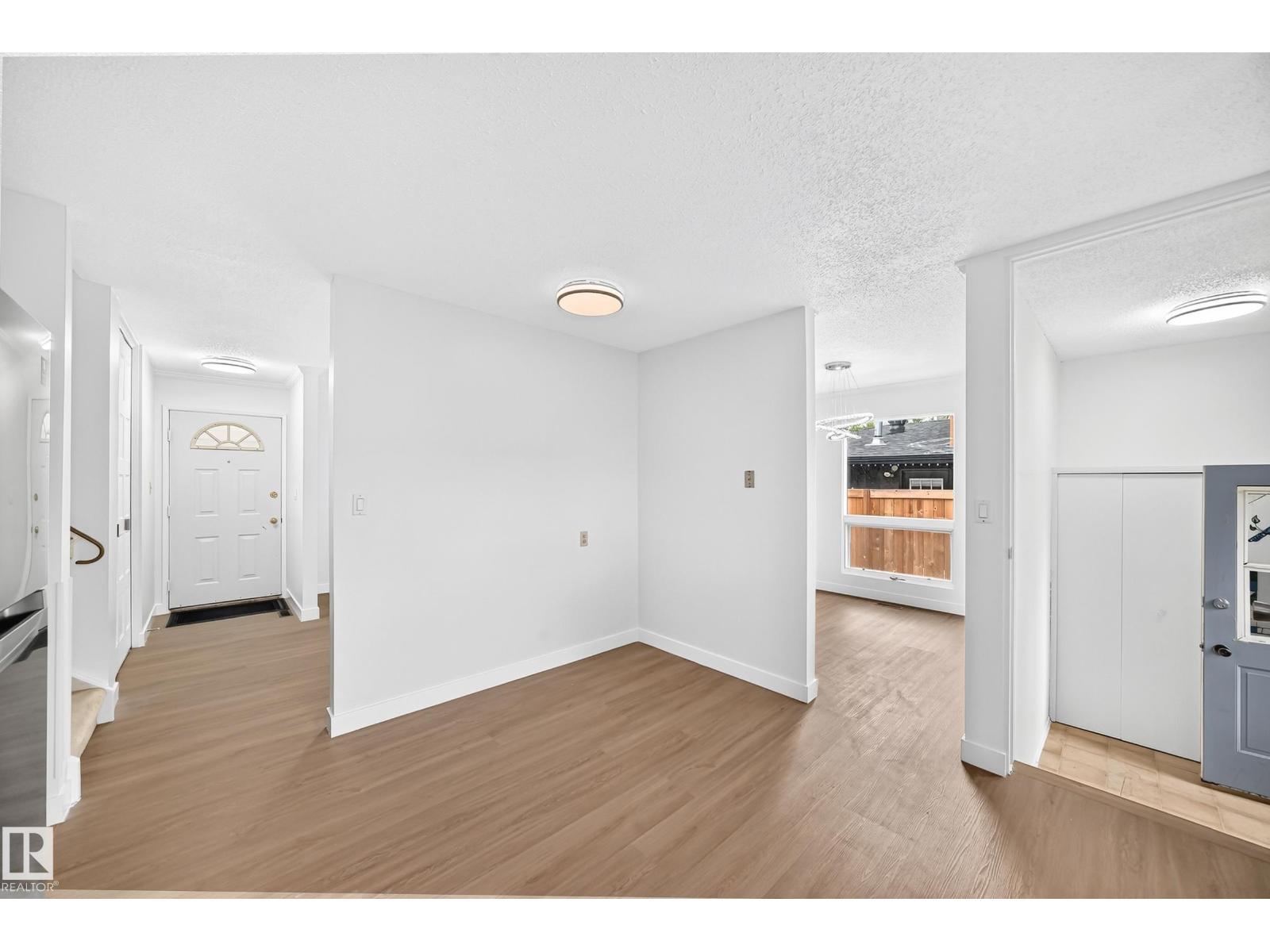 3311 114 St Nw, Edmonton, AB