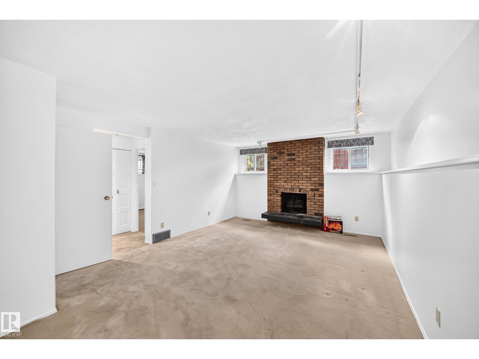 3311 114 St Nw, Edmonton, AB