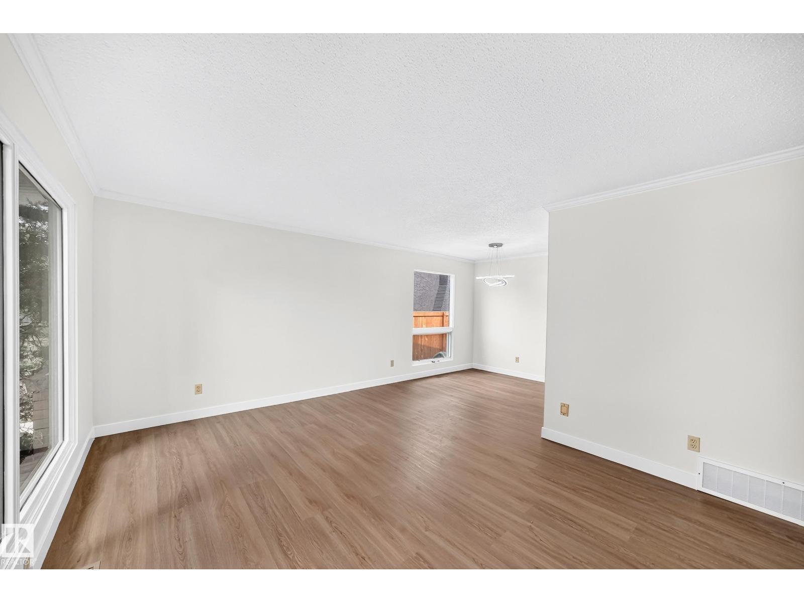 3311 114 St Nw, Edmonton, AB