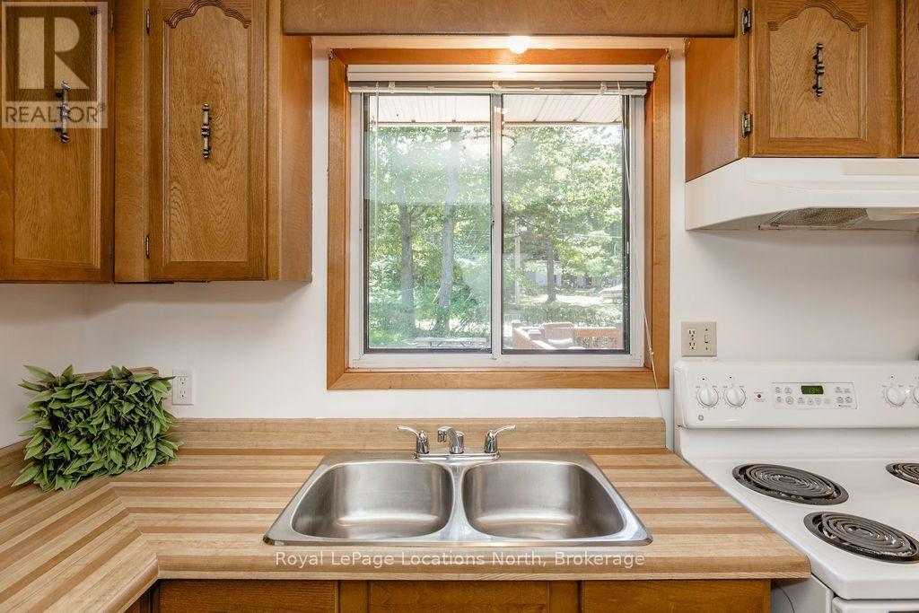 1928 Champlain Road, Tiny, ON - Indoor Photo Showing Kitchen With Double Sink