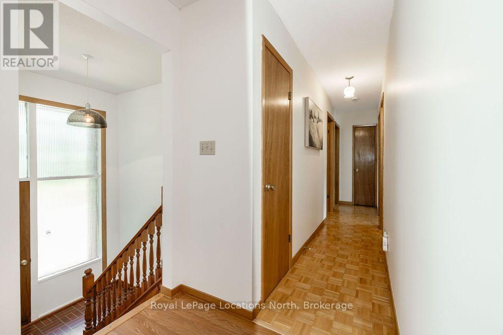 1928 Champlain Road, Tiny, ON - Indoor Photo Showing Other Room