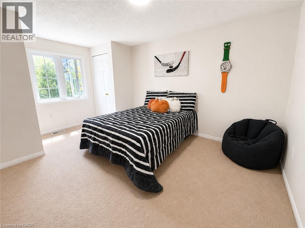 974 Creekside Drive, Waterloo, ON - Indoor Photo Showing Bedroom