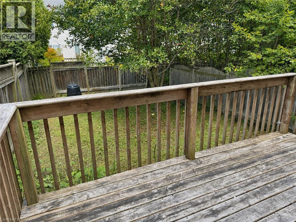 974 Creekside Drive, Waterloo, ON - Outdoor