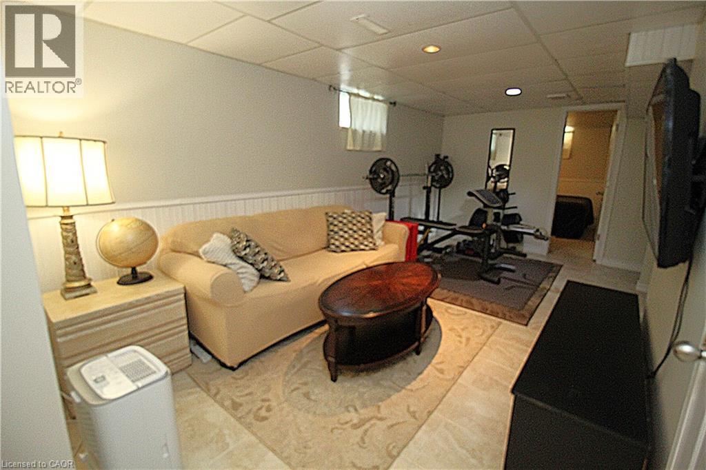 35 Garden Crescent, Hamilton, ON - Indoor