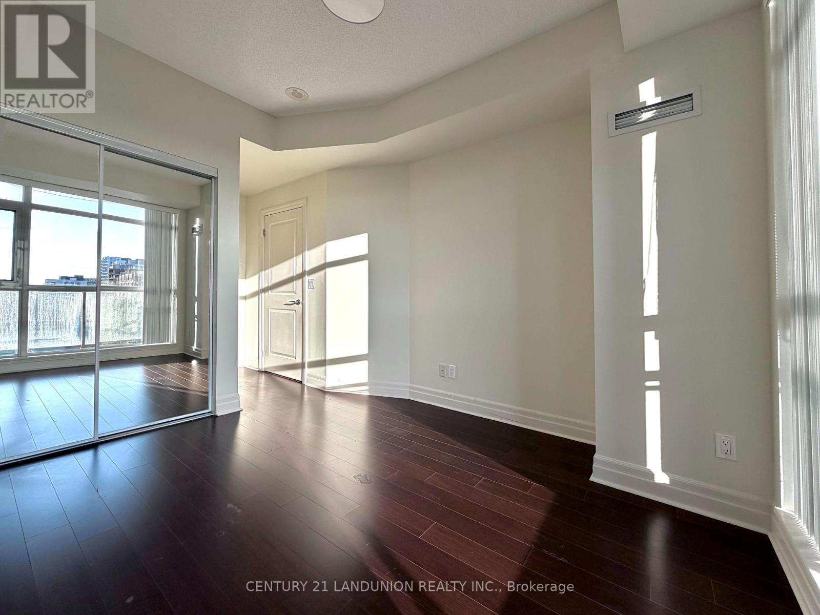 503 - 8110 Birchmount Road, Markham, ON - Indoor Photo Showing Other Room