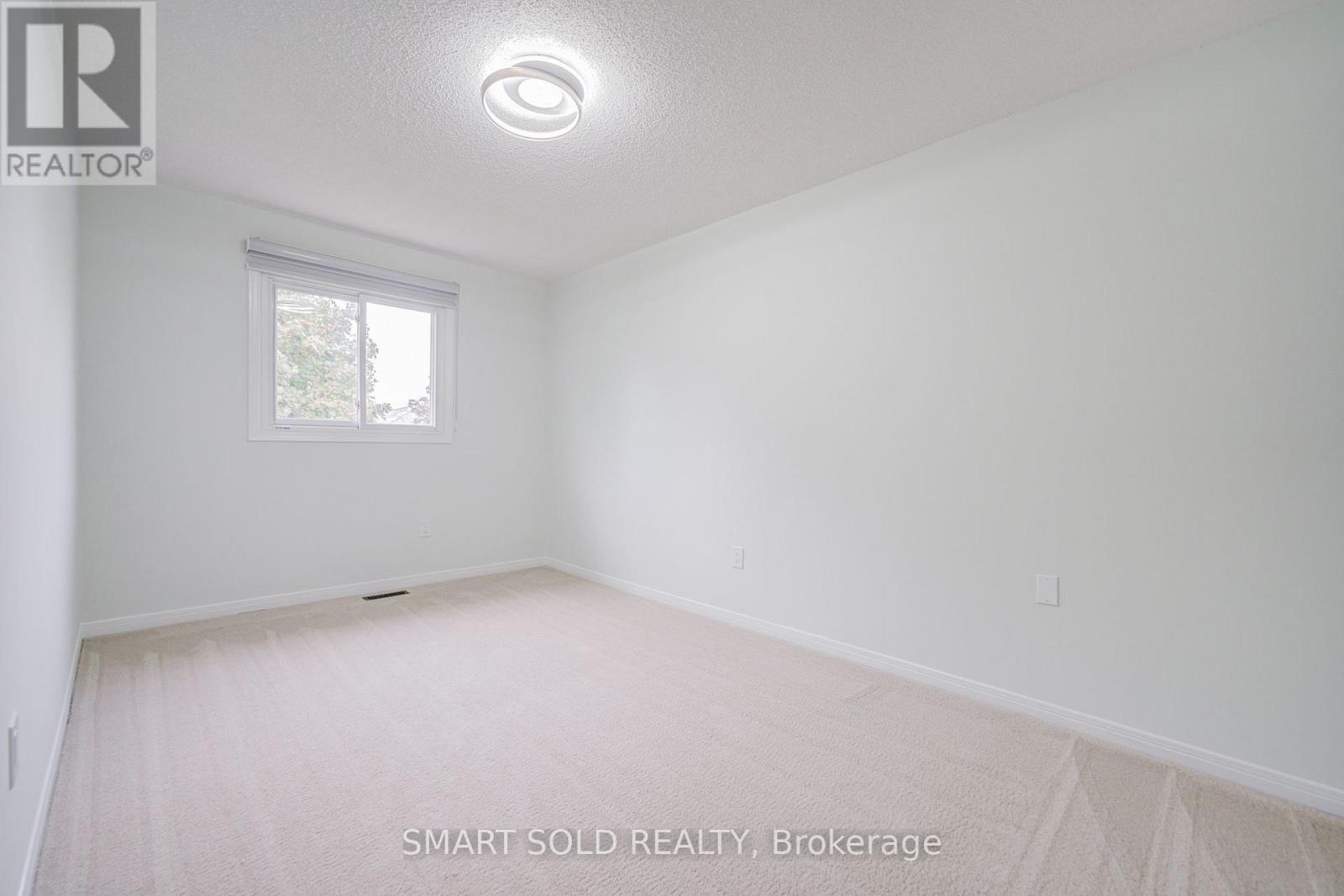 24 Snider Drive, Markham, ON - Indoor Photo Showing Other Room