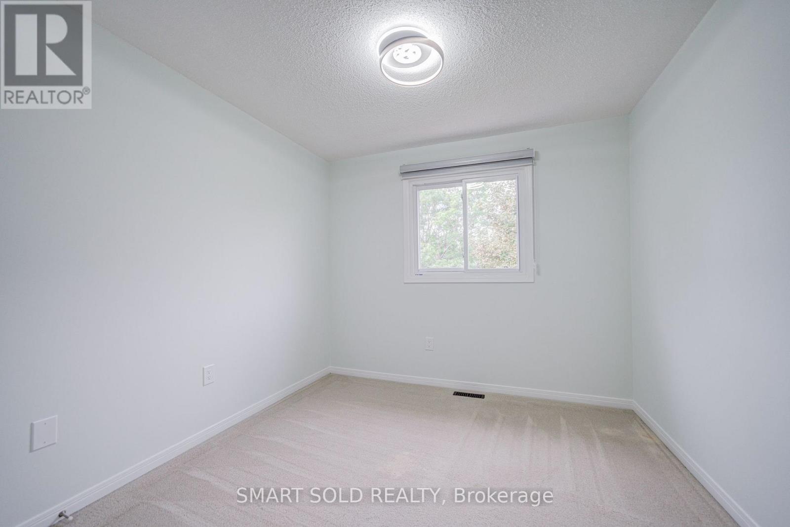 24 Snider Drive, Markham, ON - Indoor Photo Showing Other Room